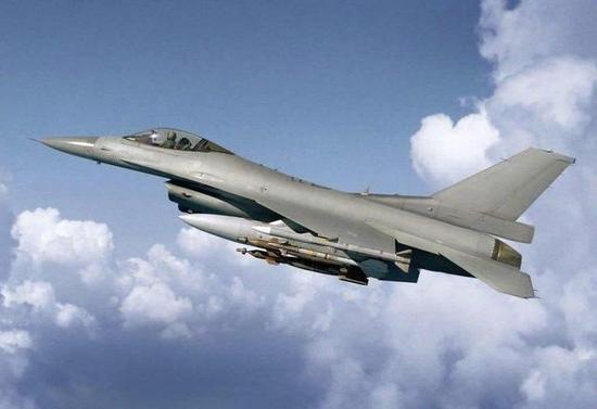 F-16战斗机