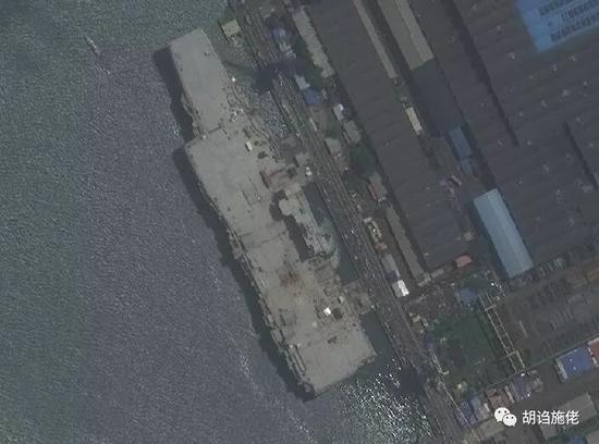 ▲ 这个月6号新鲜出炉的照片,你们说是接近什么时候的国产航母呢