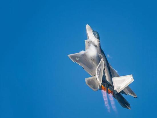 图注:F-22战斗机