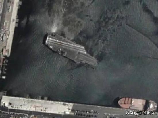 图为:长光卫星拍到美航母