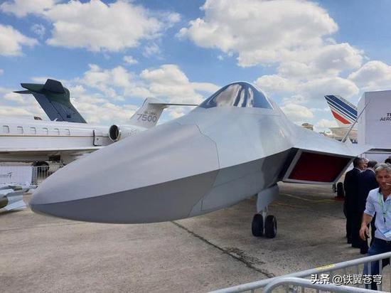 TF-X全尺寸模型