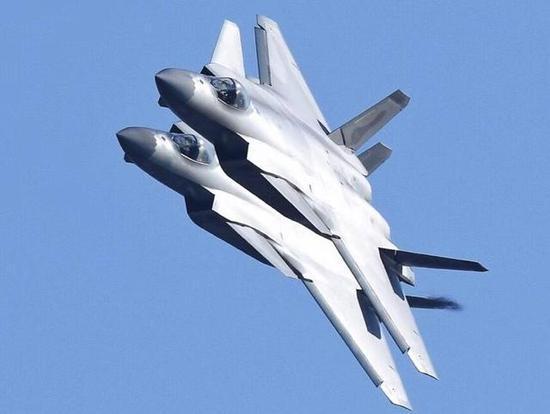 J-20珠海训练