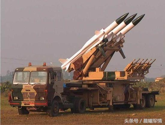 印度国产 “阿卡什”防空导弹