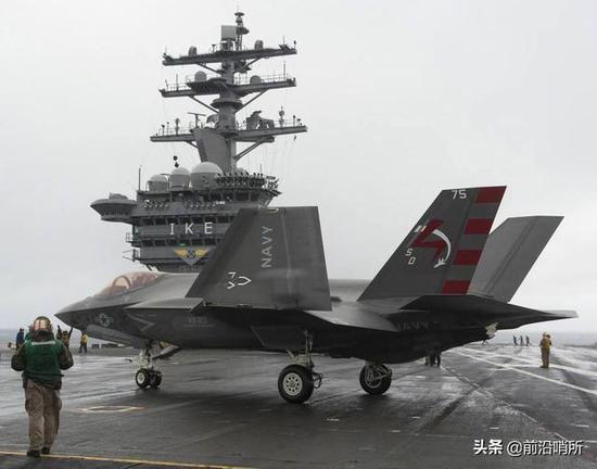 F-35隐身舰载机