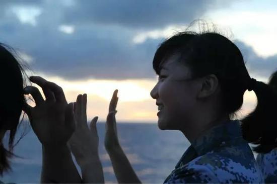 工作上是“女汉子”,平时也是“本宝宝”~