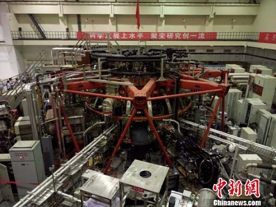 正在运行的中国环流器二号。