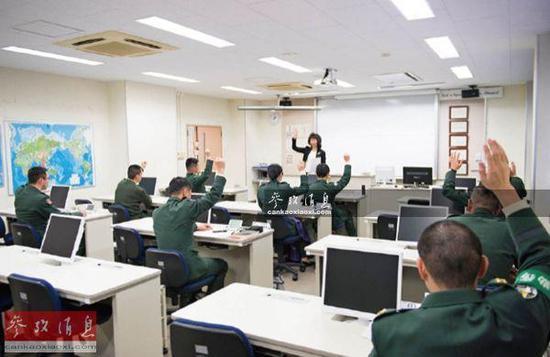 资料图:学员在上课。