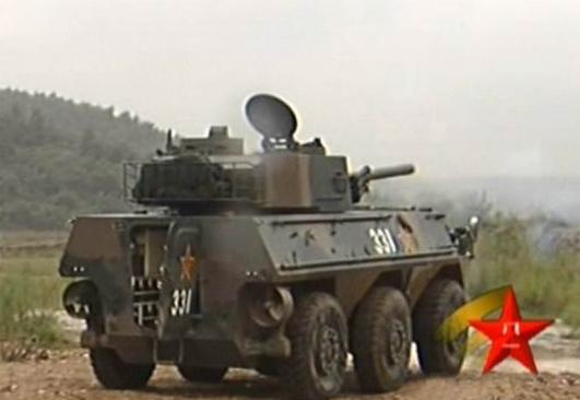 其炮兵连的主要装备则是PLL-05式120毫米自行迫榴炮