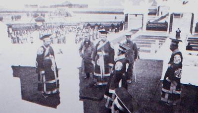 1915年12月袁世凯宣布称帝,图为称帝前在天坛祭祀。(以上图片来源:中国军网)