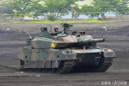 图注:日本陆上自卫队10式主战坦克,是90式坦克的继承者