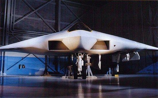 A-12 项目的唯一遗物:A-12 全尺寸模型在德州沃斯堡展出