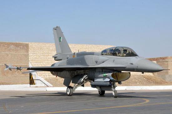 F16为巴基斯坦空军的主力型号
