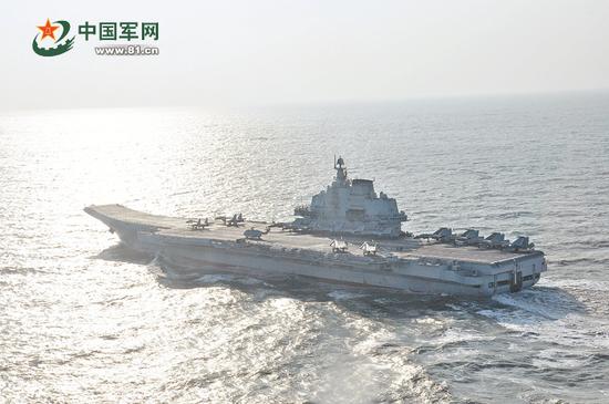 无可否认,辽宁舰绕台的确让台湾很紧张。