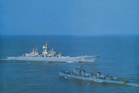 当年中国海军133“重庆”号拦截苏联海军基洛夫级核动力巡洋舰,133号驱逐舰目前已经退役