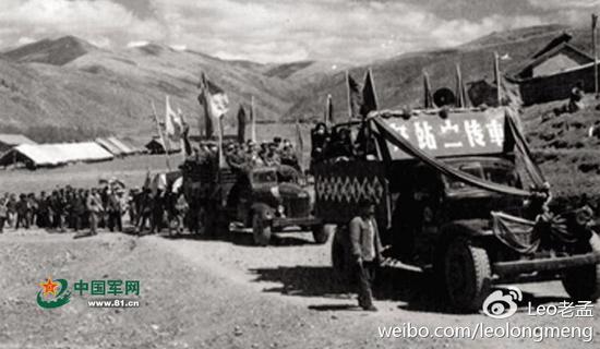 前车为T234,后车为CA10B