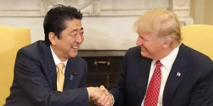特朗普当着安倍说:美中友好对日本有好处
