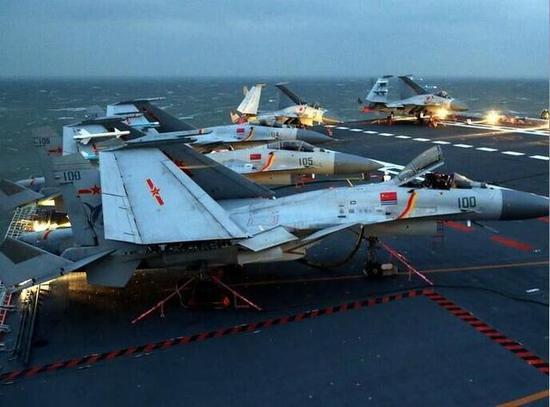 龙之猫:重型舰载战斗机歼-15好样的,进入世界先进行列