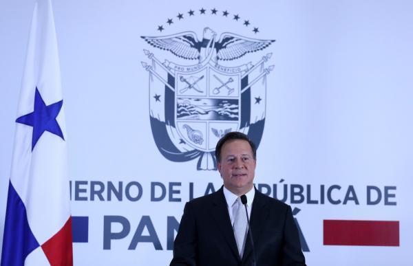 巴拿马总统巴雷拉全国发表电视讲话宣布中巴建交