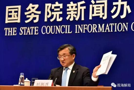 据悉,刘振民将接替前任副秘书长吴红波继续负责联合国经济和社会事务。