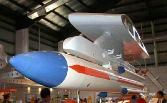 中国空军现役主力反辐射导弹-YJ-91