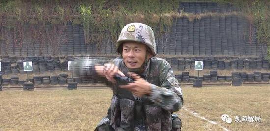 (陈国韬出枪瞬间)