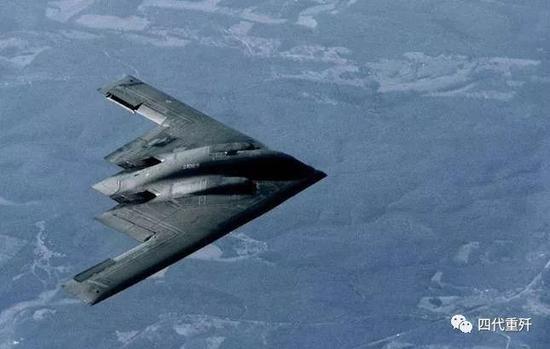 B-2隐形战略轰炸机