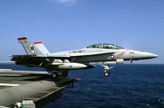 F/A-18超级大黄蜂舰载机