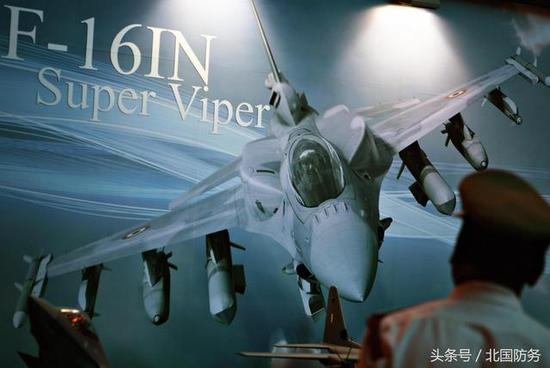 美国人已经开足马力向印度推销F-16,成功可能性不小