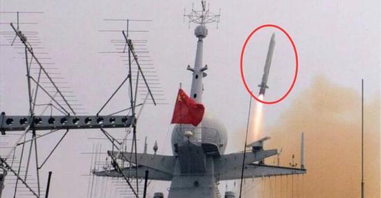 (鹰击-18反舰导弹固然先进,但是依旧存在隐身性能不足的问题)