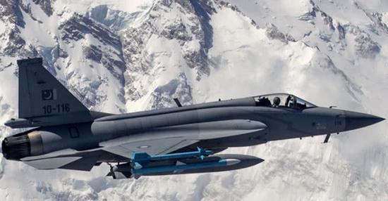巴基斯坦空军已经决定增购63架JF-17战斗机