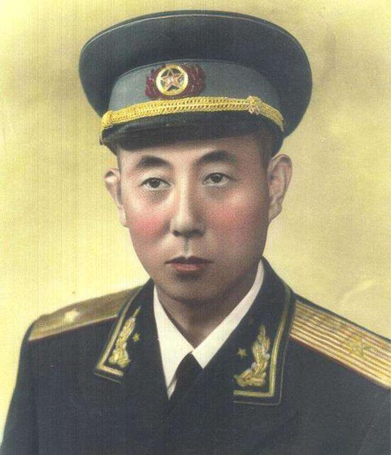 王明贵将军