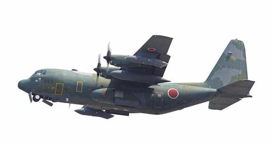 图为航空自卫队的KC-130H加油机。其大小和中国运-9相抵。
