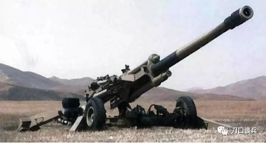 国产155毫米AH-4超轻型榴弹炮
