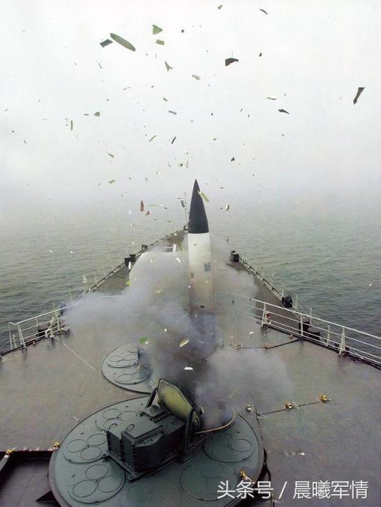 051C型驱逐舰曾经创造了中国海军对空拦截距离最远的记录