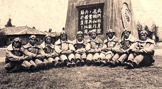 这些年轻人虽以死相搏,