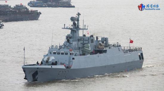 (实际上,C-13B要比“岛”级更合适巴基斯坦,然而这一切并非由性能所决定)