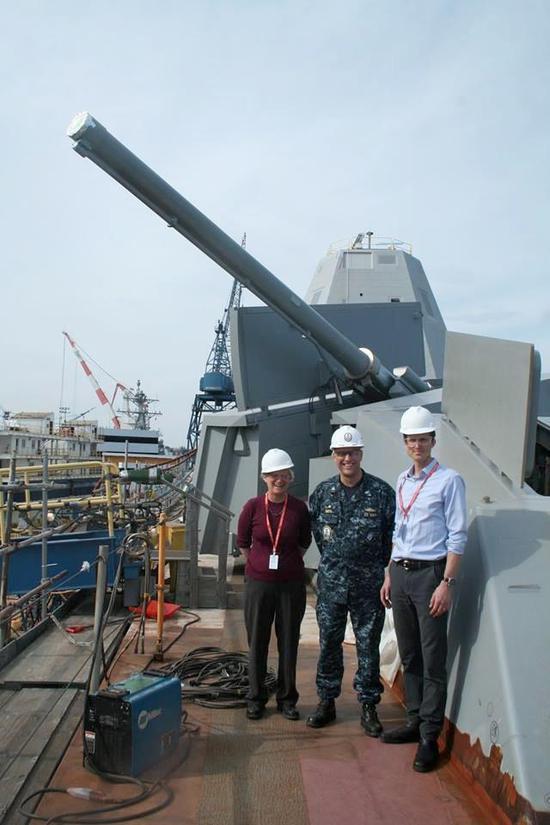 DDG1000的155毫米舰炮