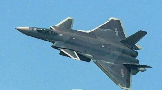 中国空军也将歼-20用于远程打击任务