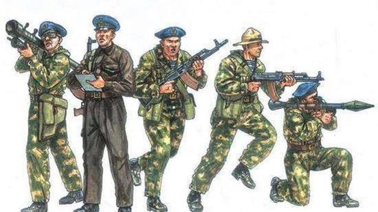 俄国士兵更多扮演着命令执行者的角色