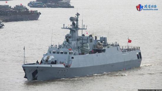 图片:C13B前2艘用的是和自用型056一样的361A型两坐标雷达