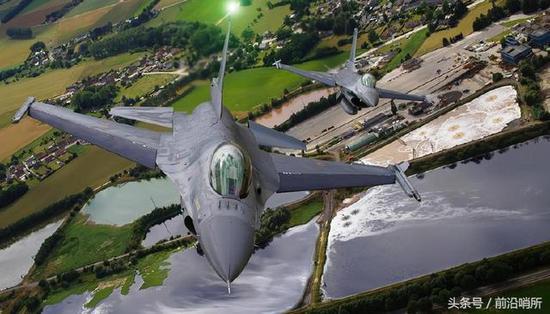 F-16战斗机