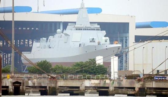 055大型驱逐舰