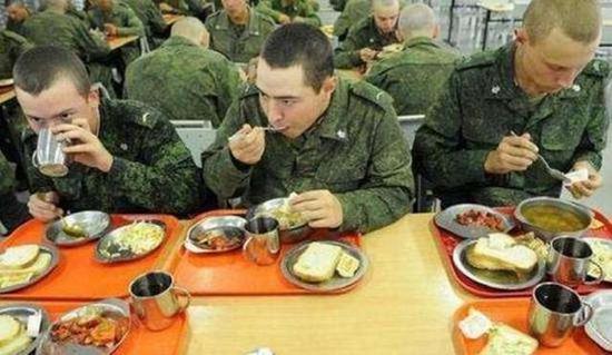 俄军食堂