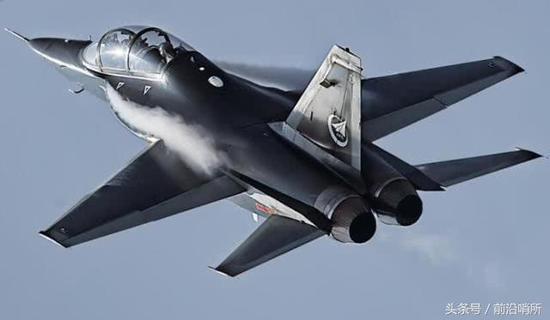 L-15高教机