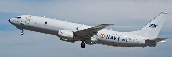 P-8I反潜机机尾带有磁异探测仪(图源:Wikipedia)