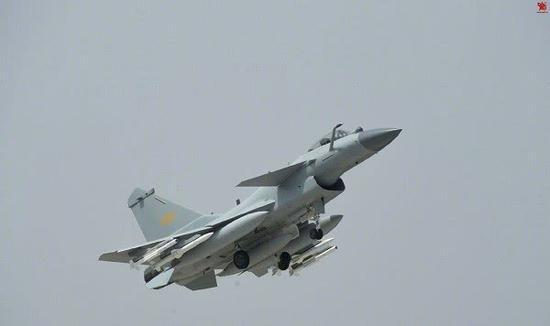 歼-10C具备较强空战能力