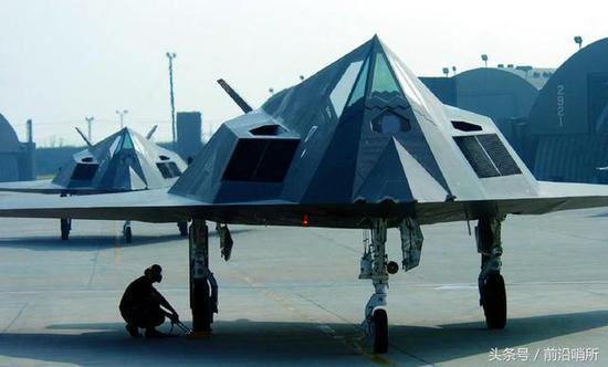 图为美军F-117隐身战机