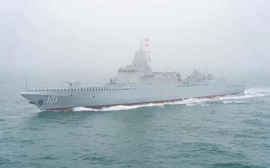 ▲参加海上阅兵式的101“南昌”舰(图片来源于:网络)