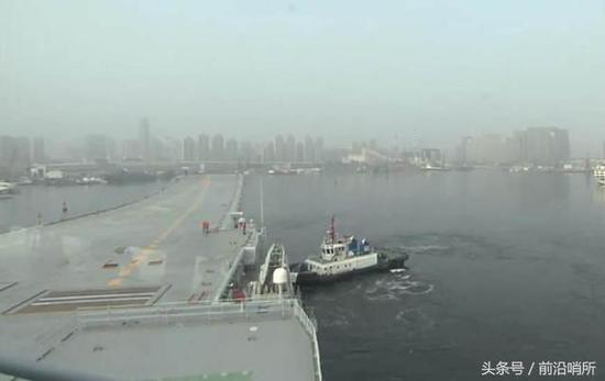 002型航母海试