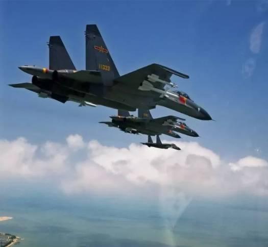 空2师的老苏27早已换成国产化的歼-11A战机,并经常会巡航南海。